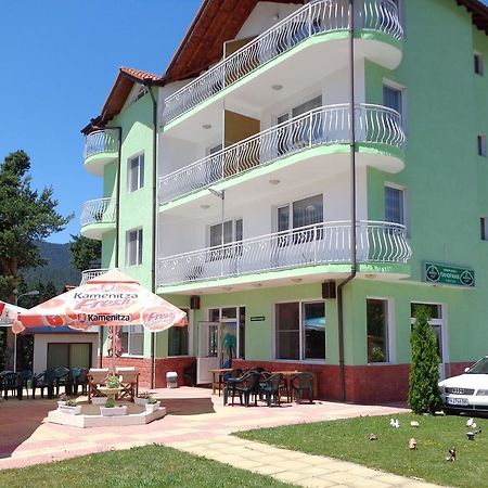 Family Hotel Panorama Szarnica Kültér fotó