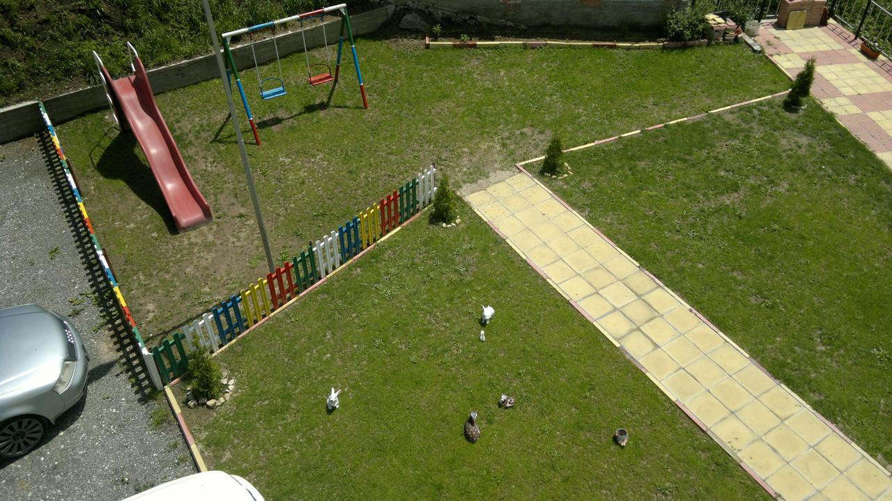 Family Hotel Panorama Szarnica Kültér fotó